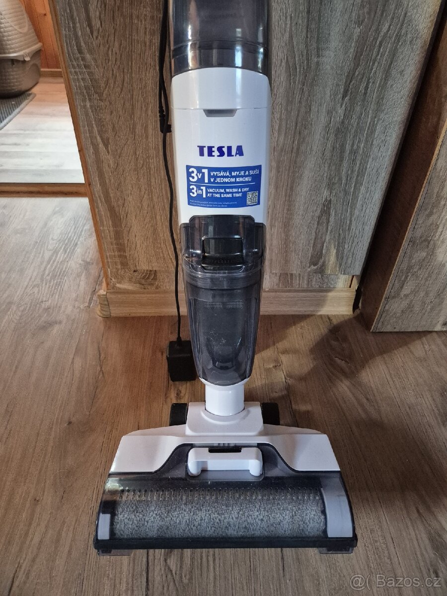 Podlahová myčka 3v1 Tesla - 2