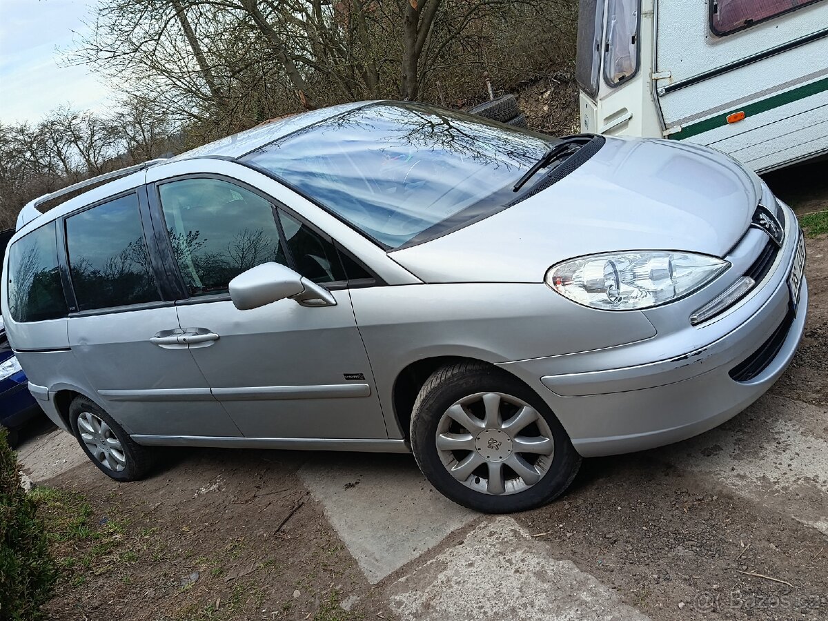 Peugeot 807 hdi - 2