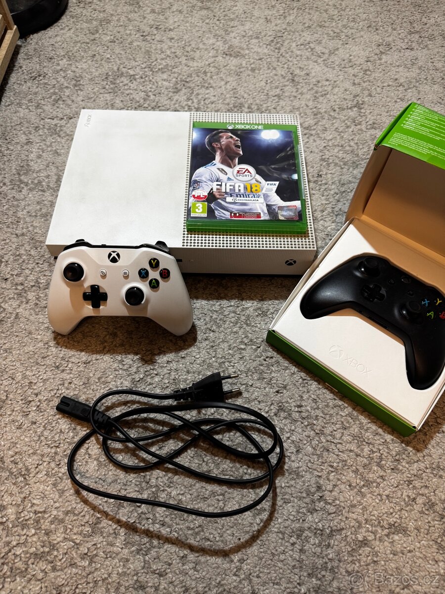 Xbox one s 500gb - 2