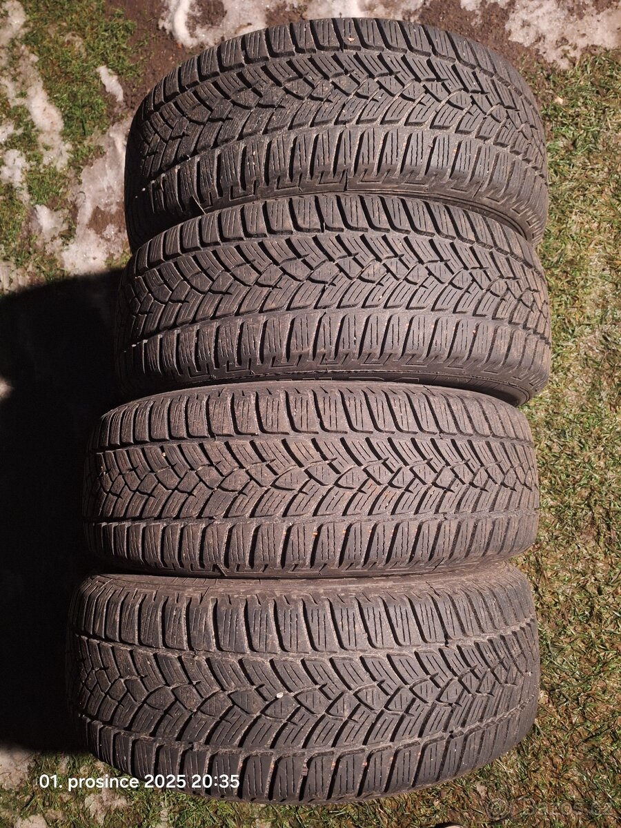 Goodyear 205-60-16 Zimní - 2