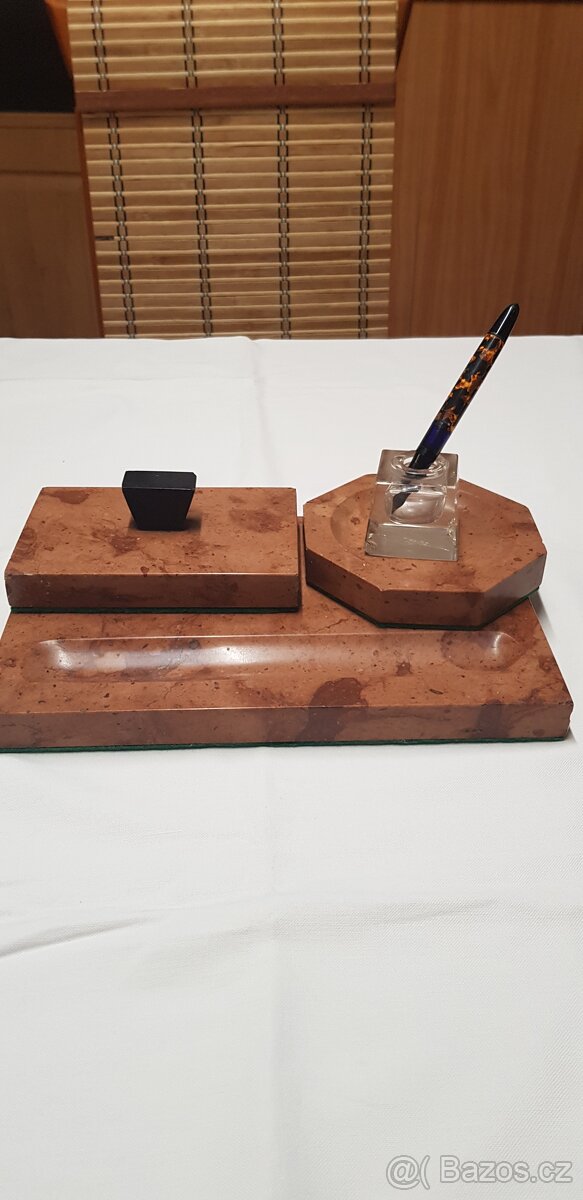 Prodám mramorový kalamář - 2