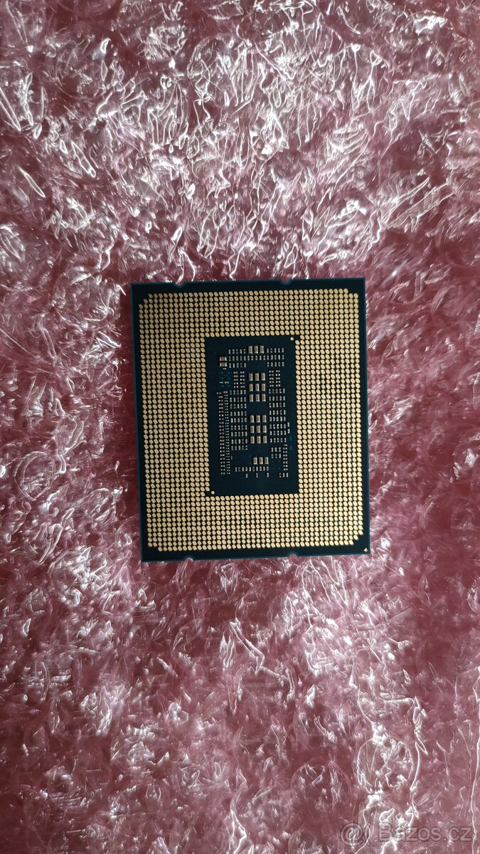Intel Core i7-12700 - 2