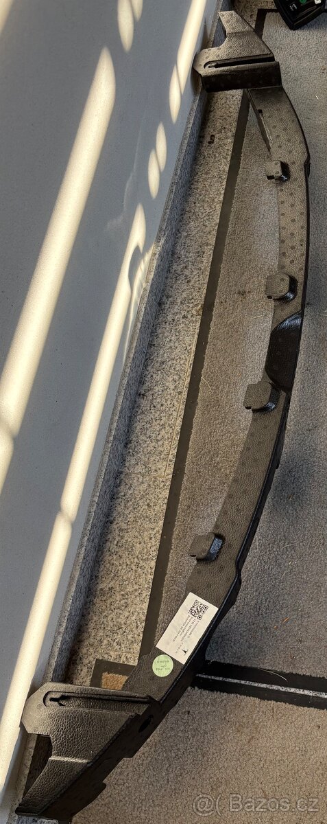 Tesla model 3 highland. Absorber přední vystuha. - 2