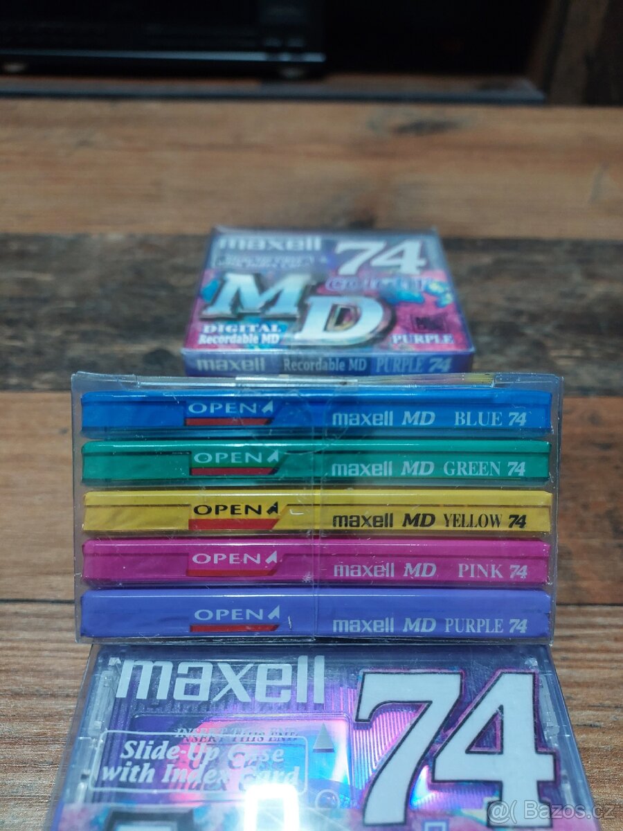 Maxell MD 74 min colour - 2