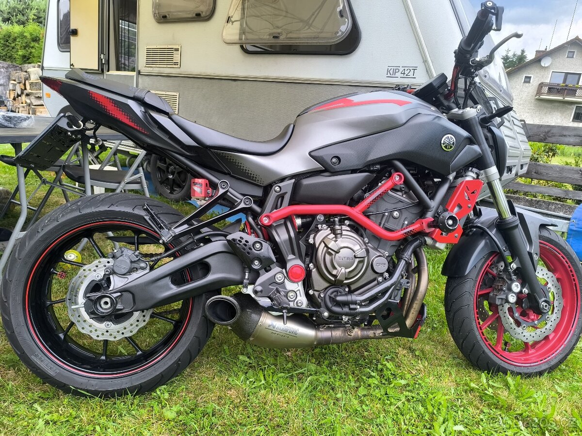 Prodam yamaha mt07 - 2