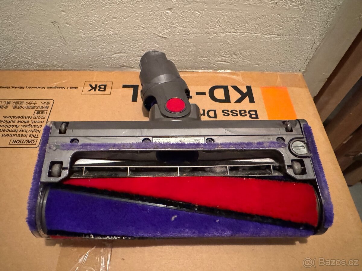Hubice Fluffy pro Dyson V8 - 2