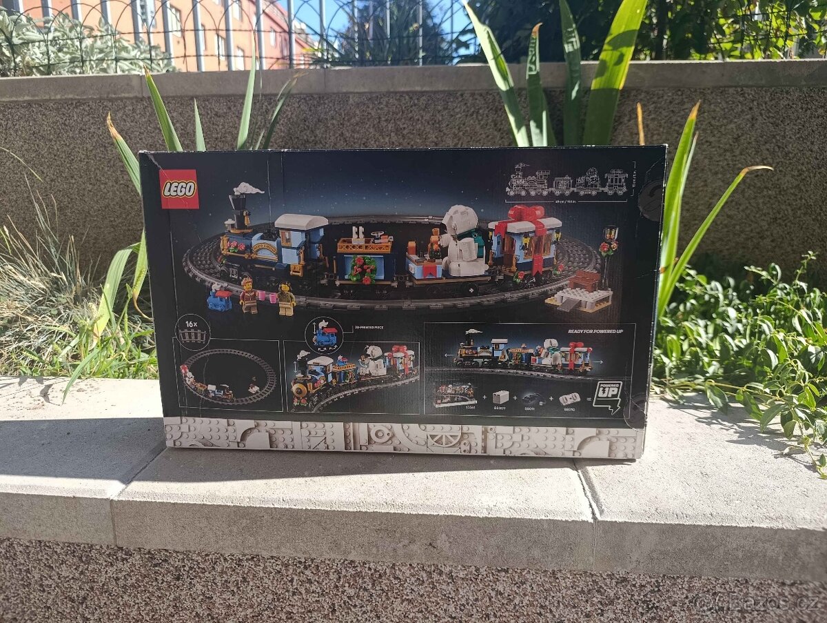 LEGO Icons 10361 Vánoční expres - 2