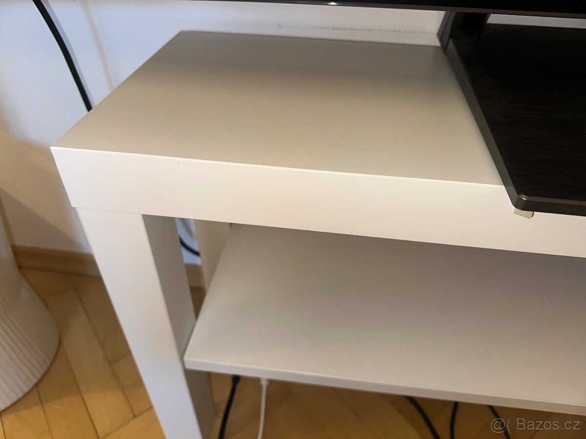 stolek pod televizi IKEA - 2
