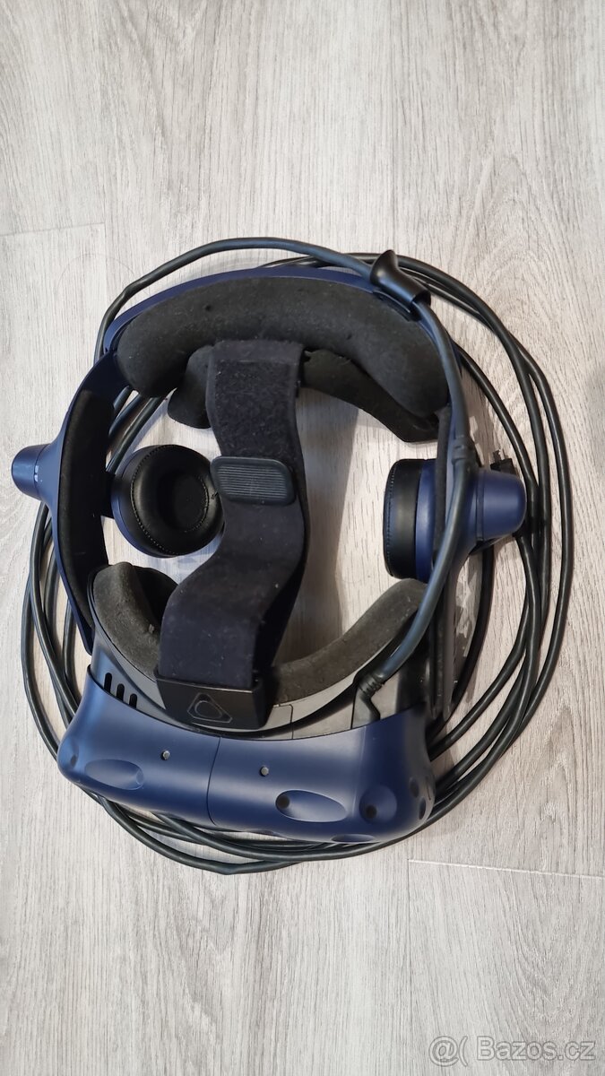 HTC Vive Pro full kit verze 2.0 - 2