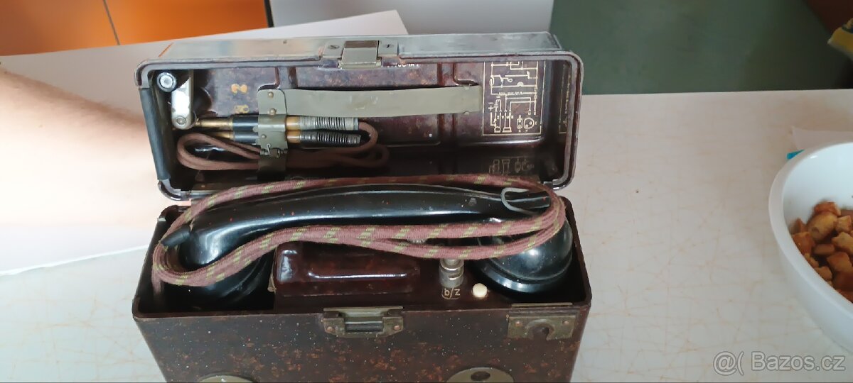 Polní telefon TP20 - 2