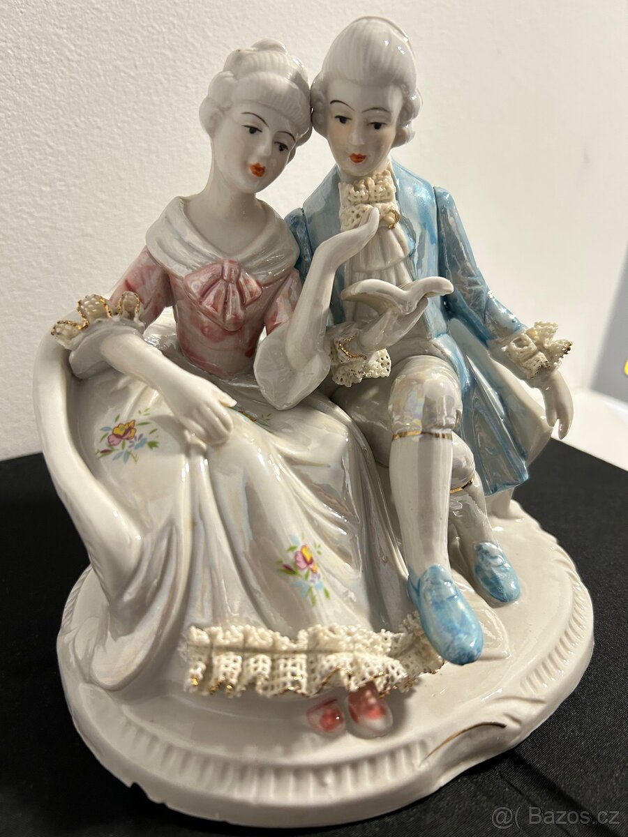 Porcelánová soška - 2