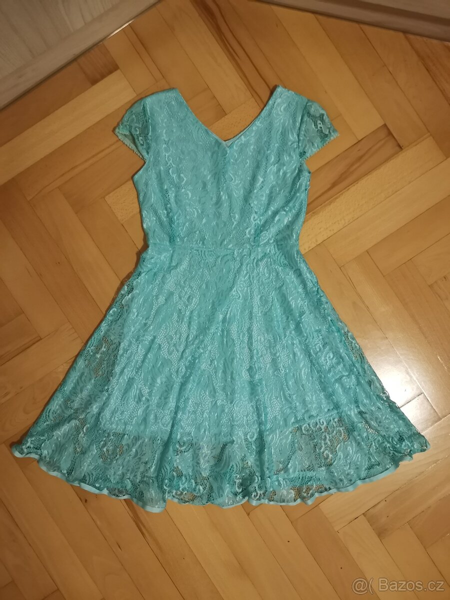 Krajkové šaty vel. S/36 - 2