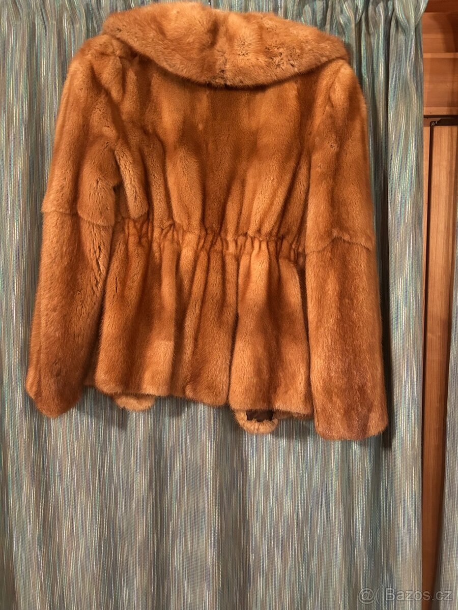Ženský kožich - 2