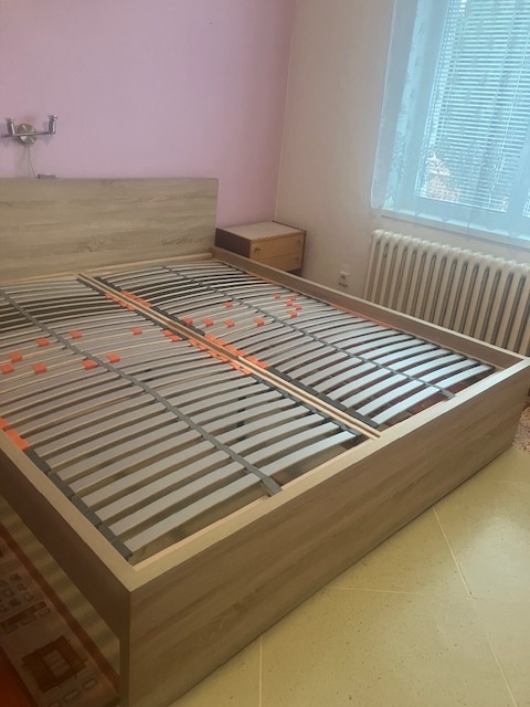 manželská postel - 2