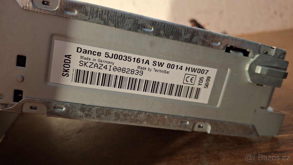Autorádio Škoda Dance - Originál + PIN, plně funkční - 2