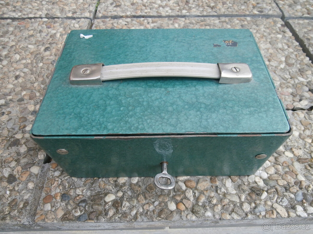 Pokladnička, kasička, střádanka, trezor, trezorek za 500 kč - 2