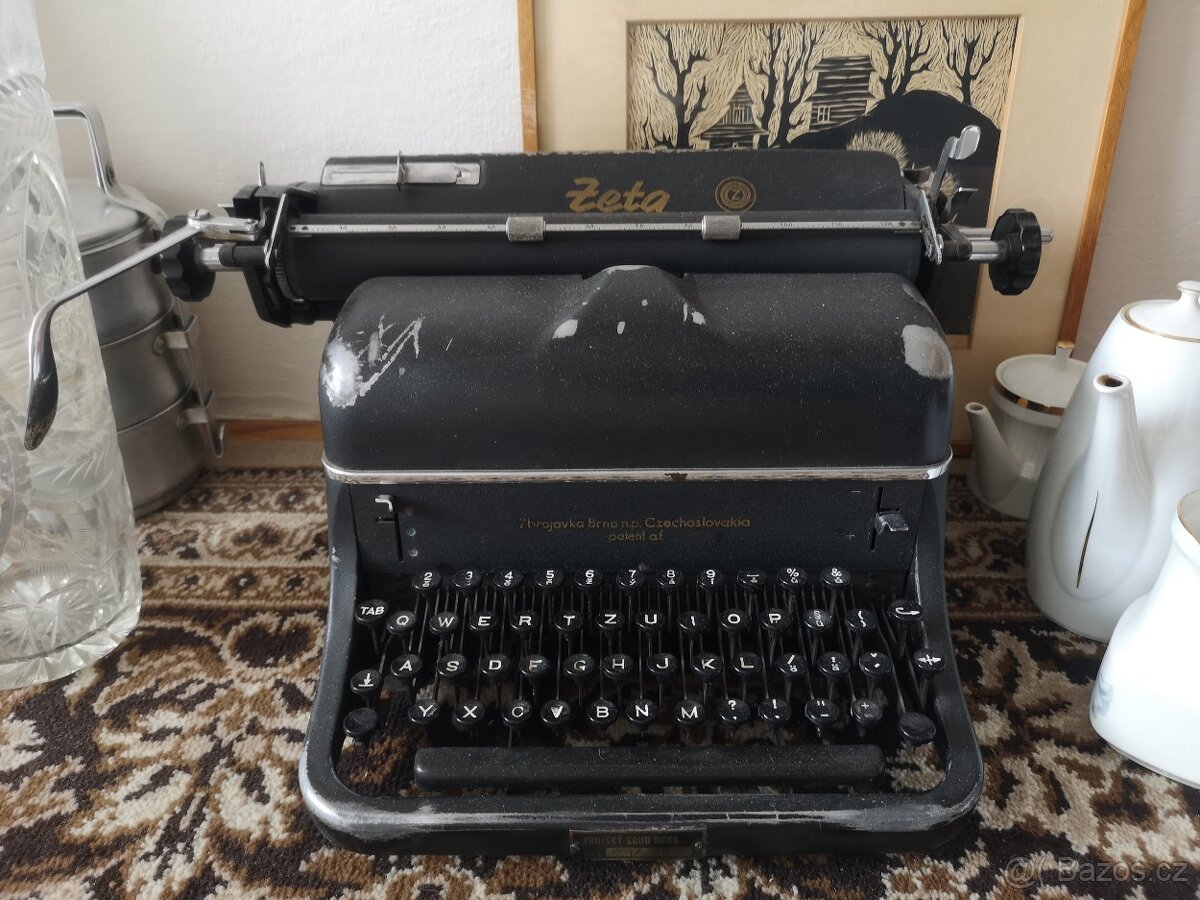 Staré psací stroje retro - 2