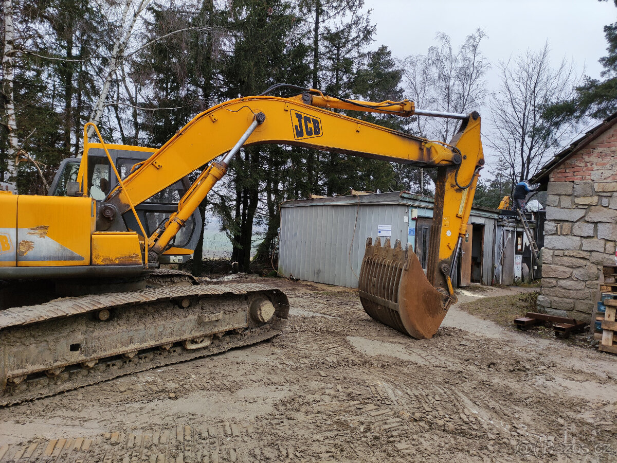 PÍSTNICE (sada 4 kusů) na pásový bagr JCB JS200LC - 2