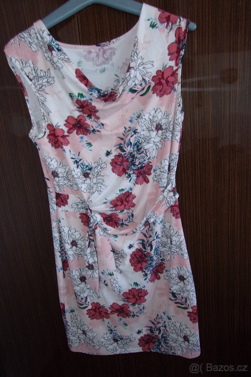 4 x různé šaty vel. M - 2