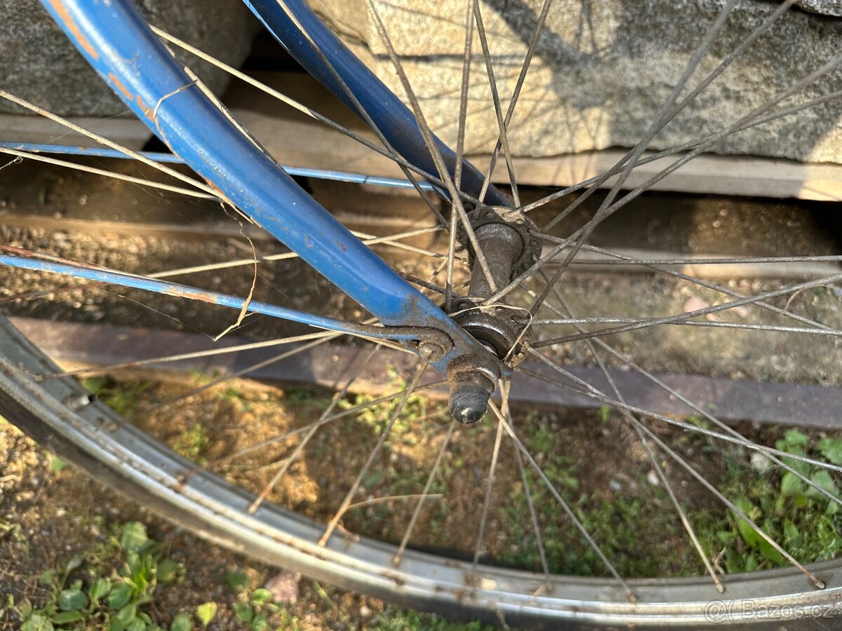 Kolo UKRAINA po babičce - 2