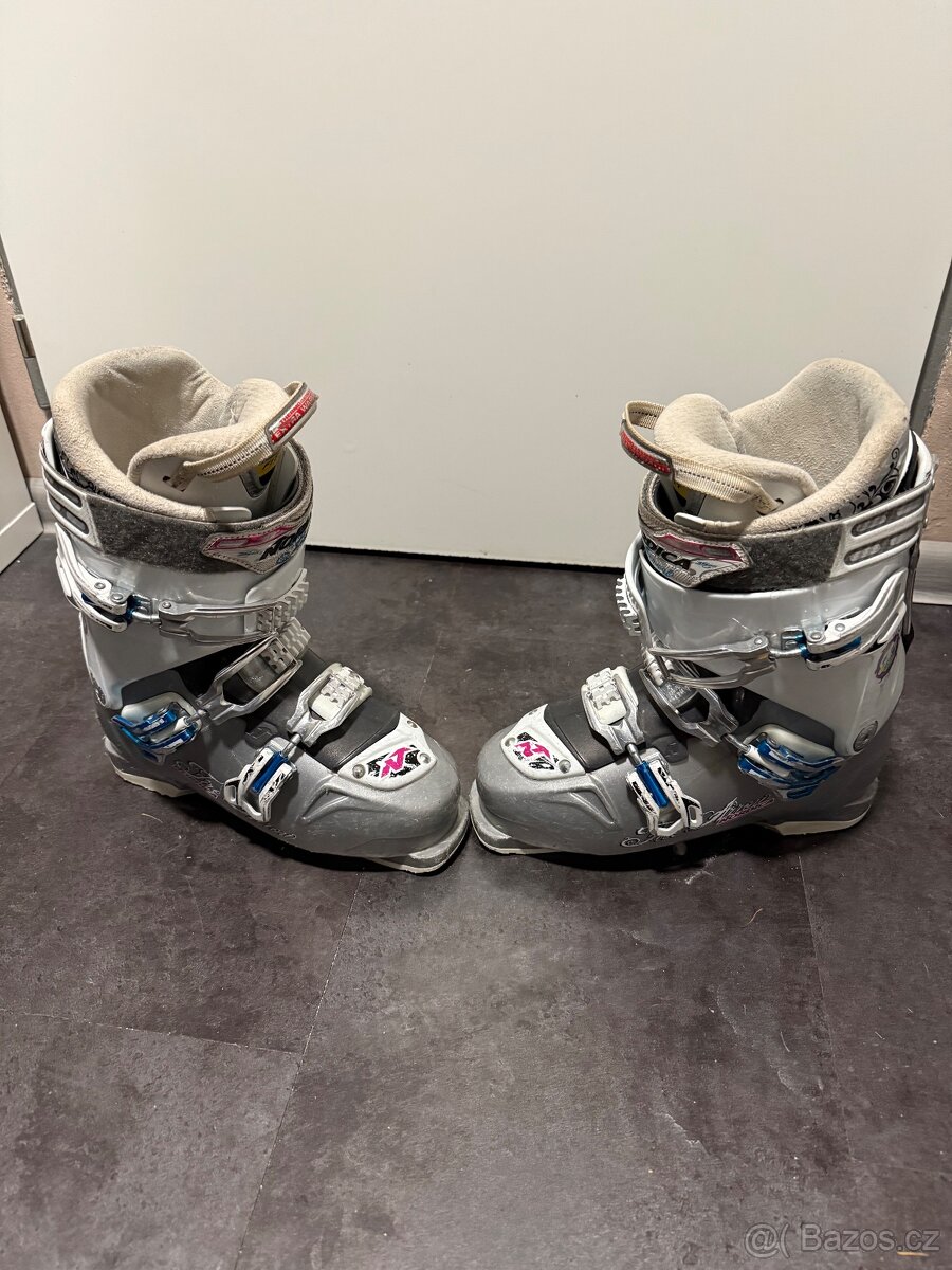 Lyžařské boty Nordica, velikost eur 41 - 2