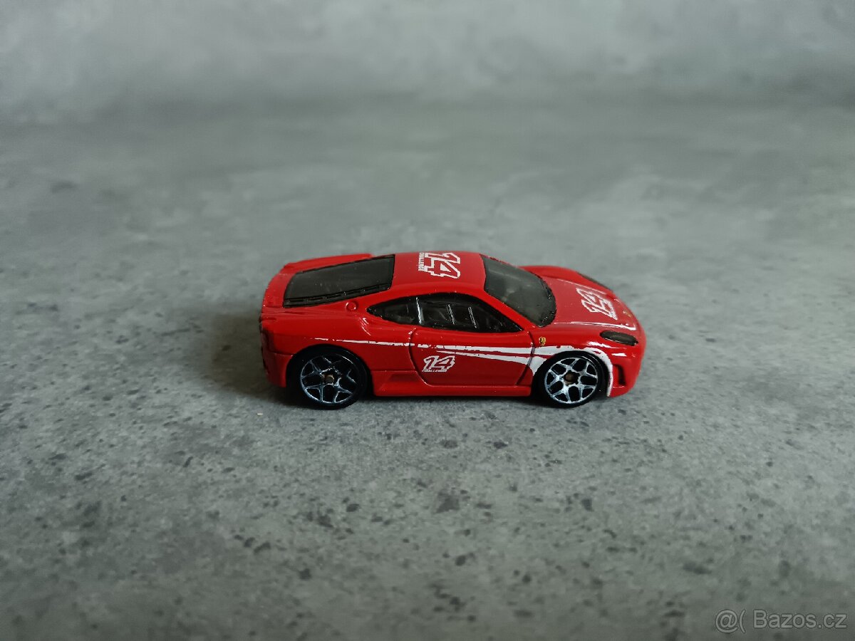 Hotwheels Ferrari - 2