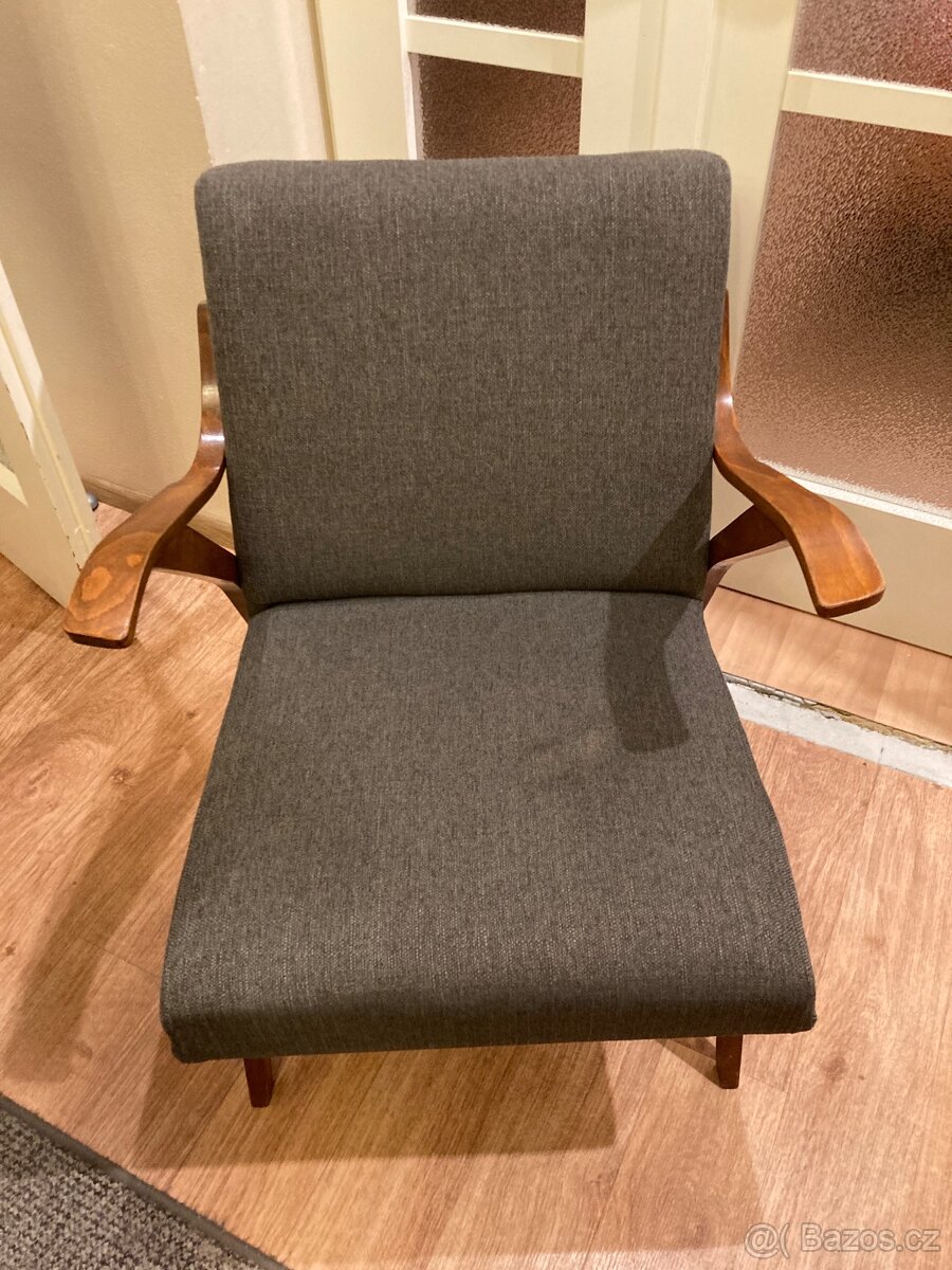 Čalouněná křesla retro - 2
