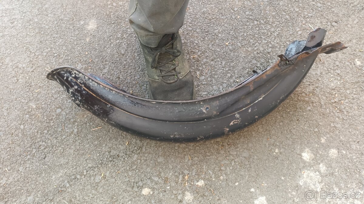 Zadní blatník čz 175 - 2