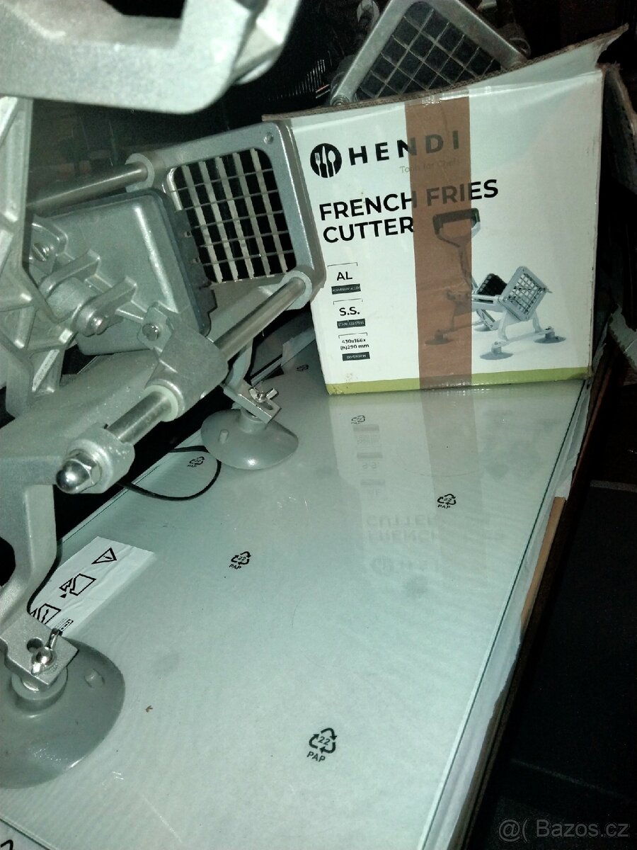 Kráječ na hranolky - 2