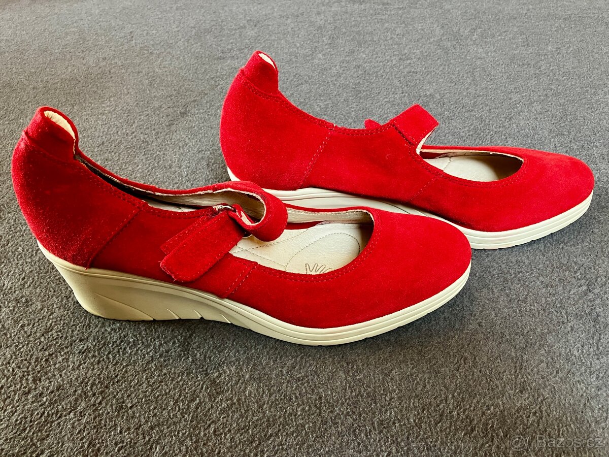 Kožené lodičky vel 38, Baťa, nové - 2