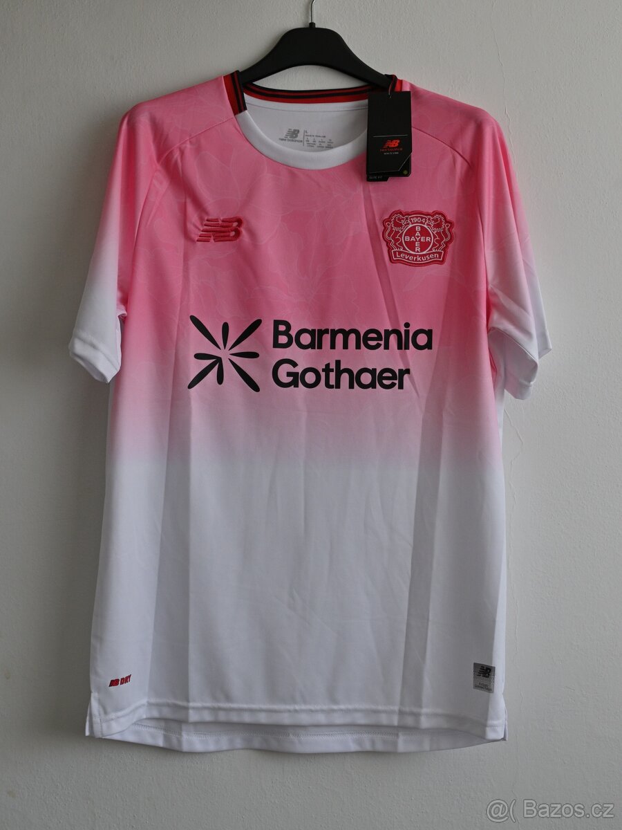 Leverkusen Schick 14 - 2