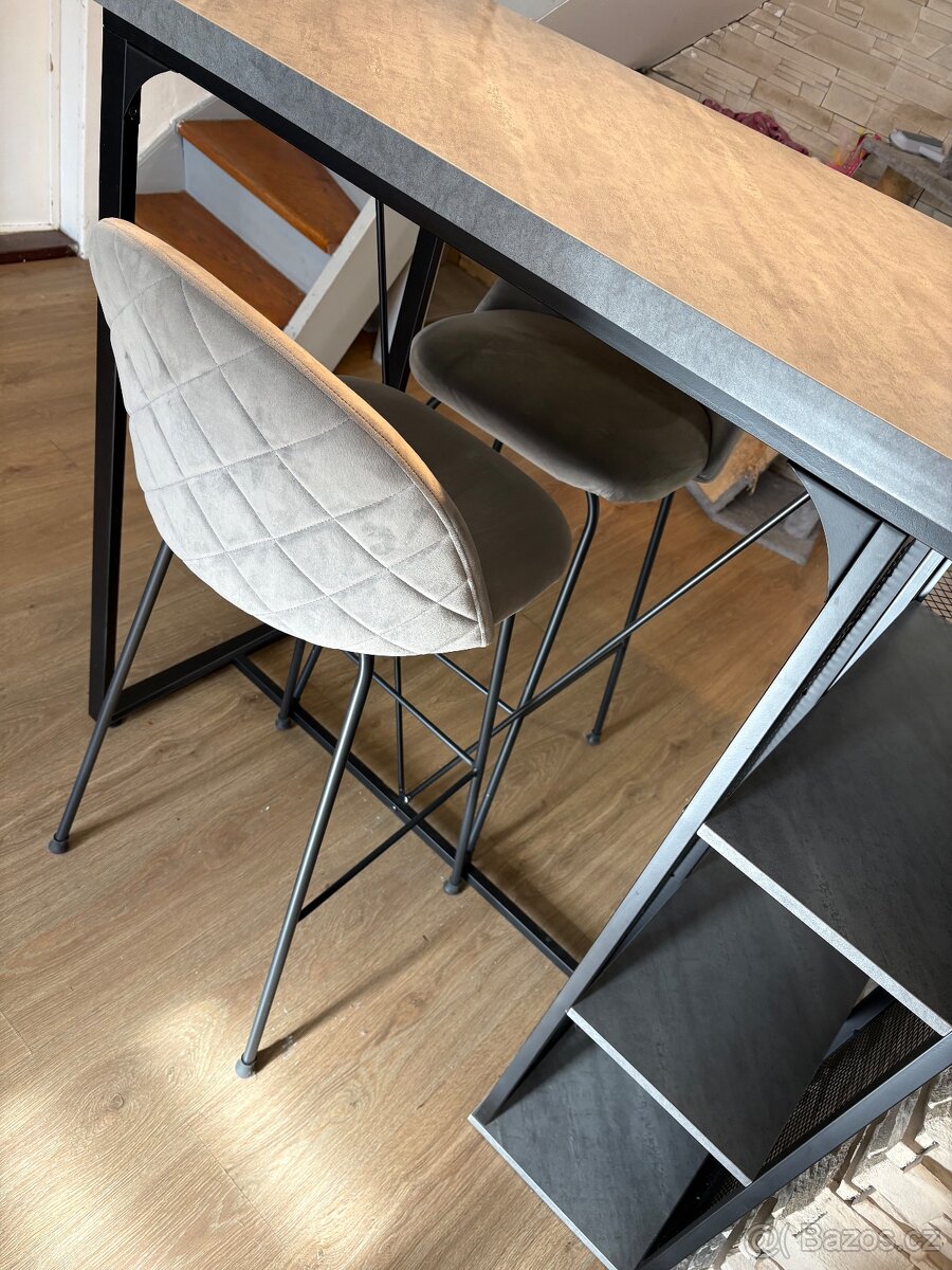 Barový stůl a židle - 2