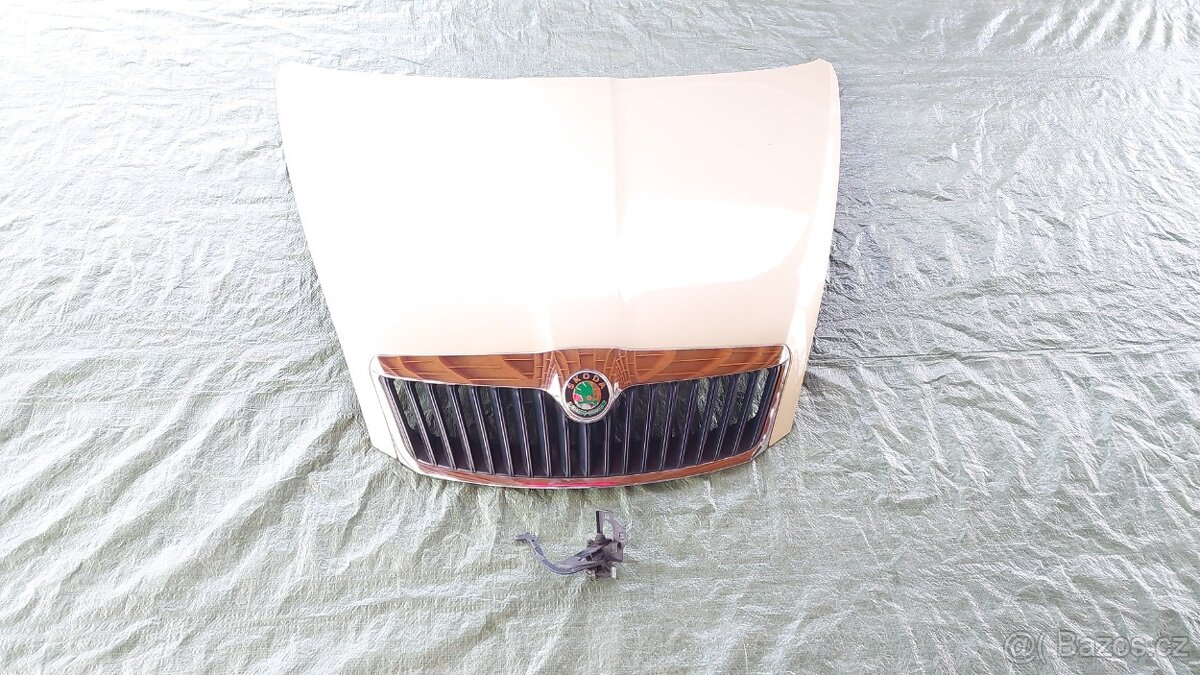 Škoda Octavia 2 - Kapota zlatá LF1U - 2