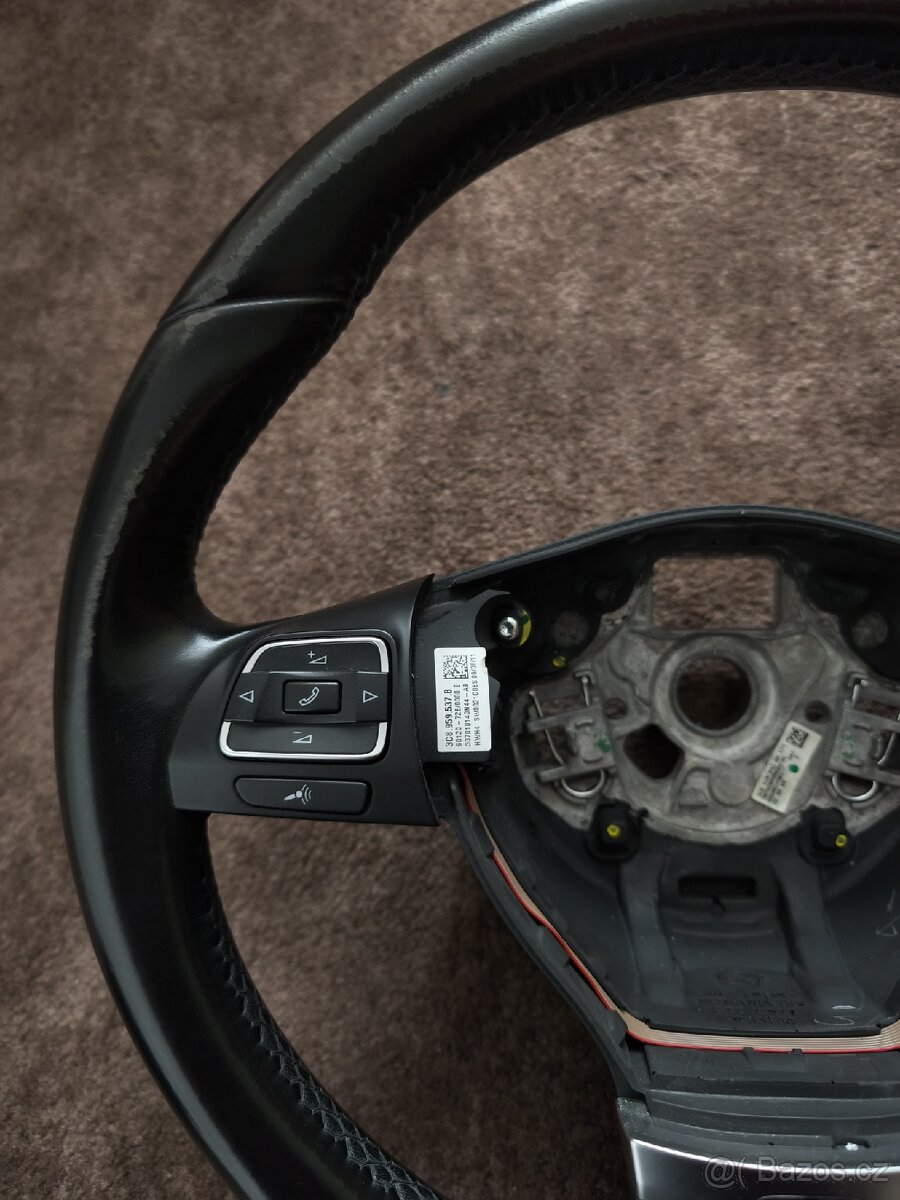 Multifunkční volant VW Passat B7 - 2