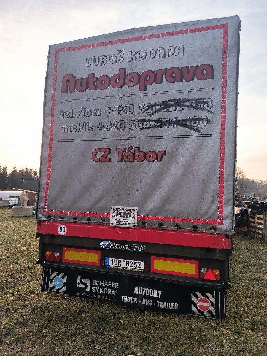 Nákladní přívěs na 18 palet - 2
