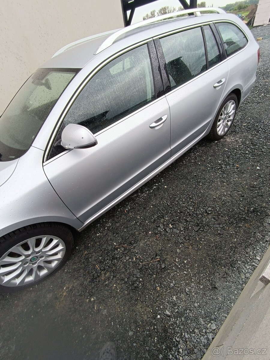 Kompletní dveře Škoda Superb 2 Combi 9156 - 2