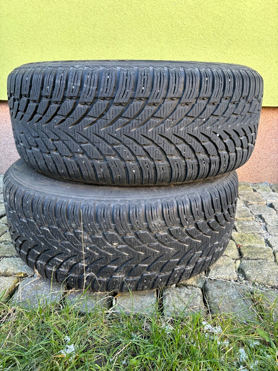 235/55R18 zimní pneu - 2