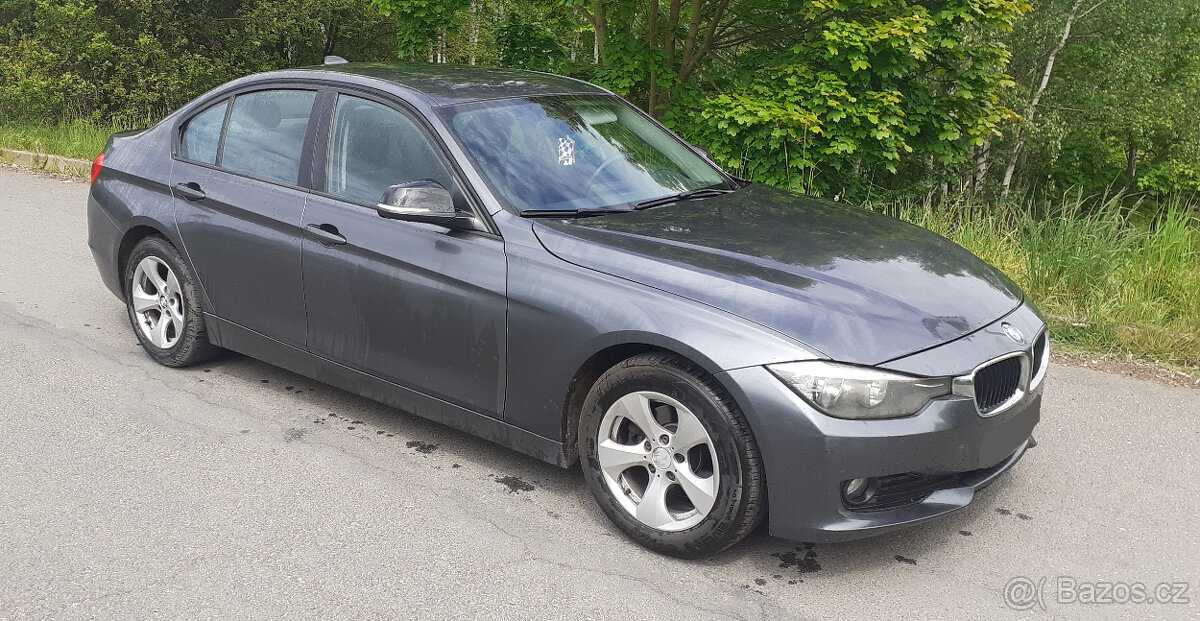 BMW 320d F30 automat - Náhradní díly z rozebíraného vozu - 2