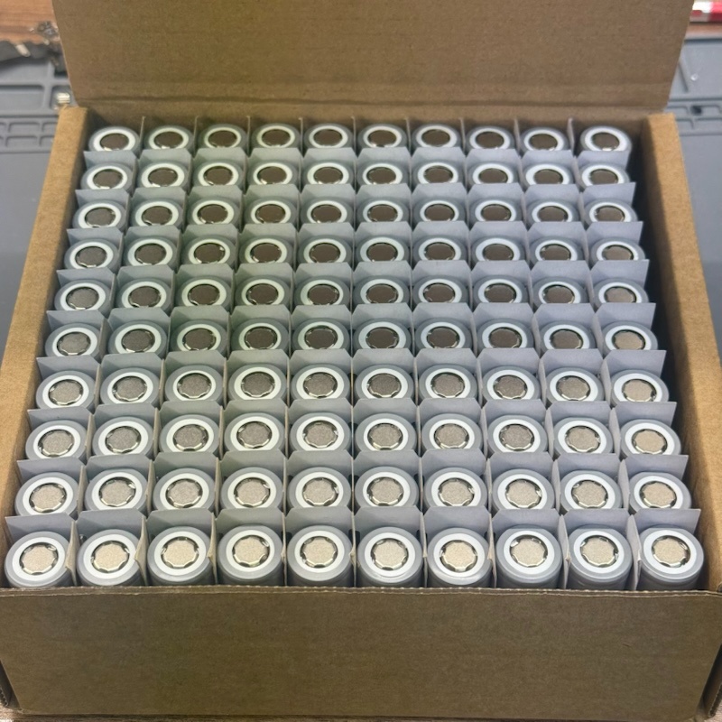 NOVÉ Baterie článek 18650 BAK N18650CH-26S 2600mAh - 13A - 2