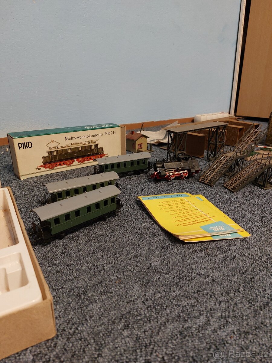 Stavebnice vlaků s velikostí PIKO - 2