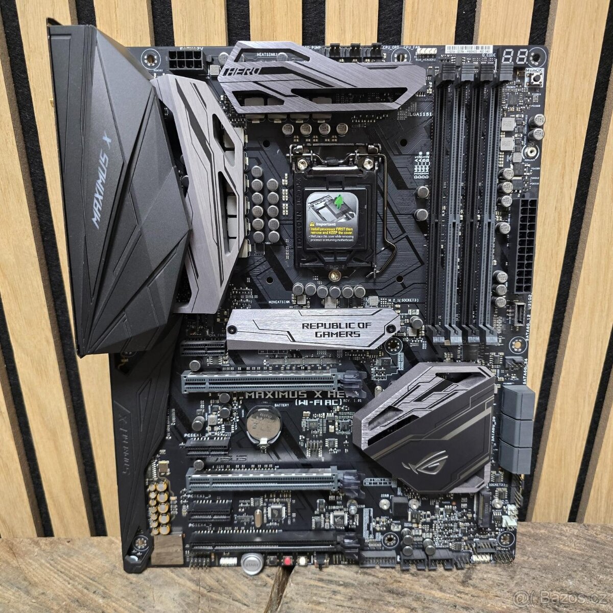 ASUS ROG MAXIMUS X HERO (WI-FI AC) - Intel Z370, socket 1151 - 2