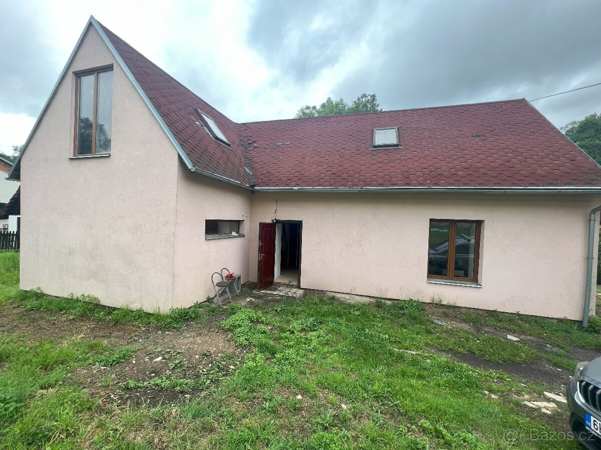 Rodinný dům v obci Třebovice č.p. 140 u České Třebové. - 2