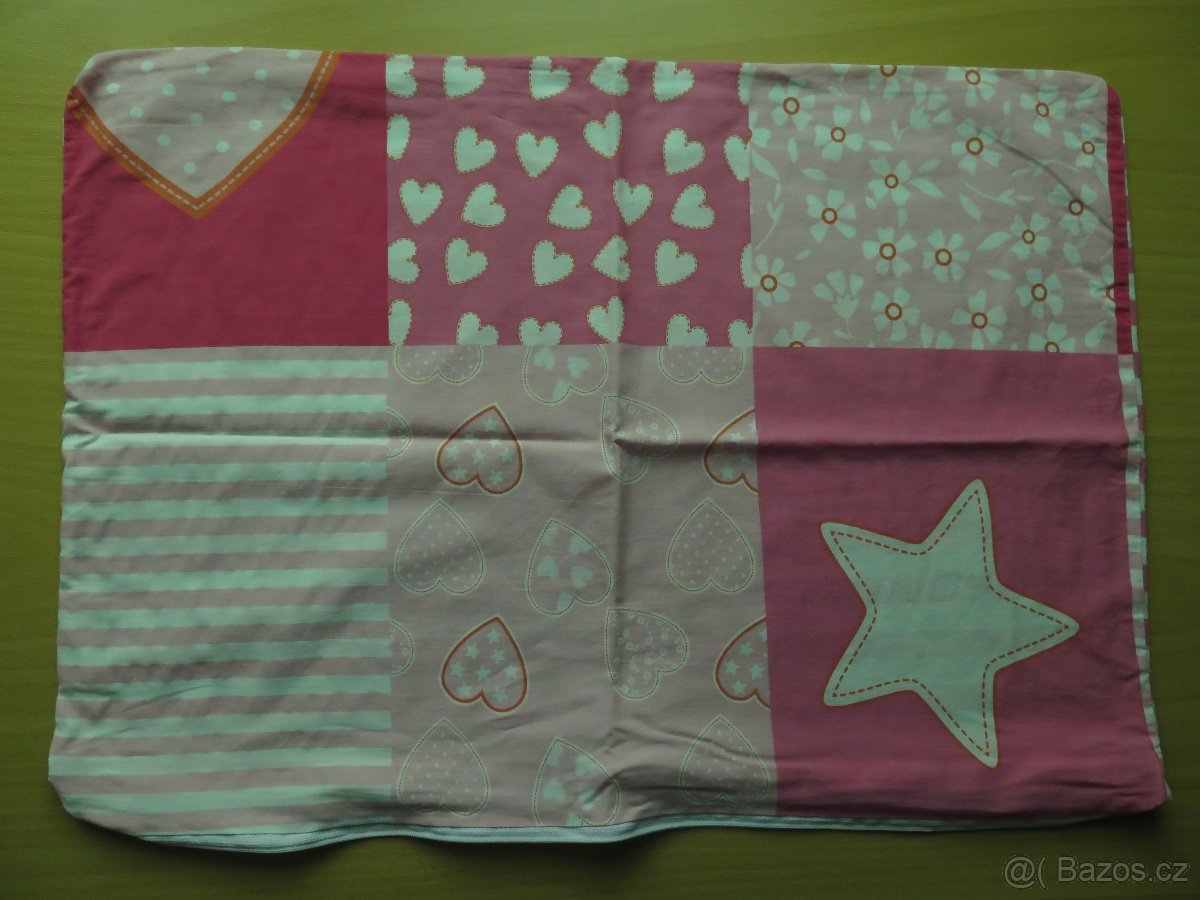 2 povlečení do dětské postýlky + 2 deky - 2