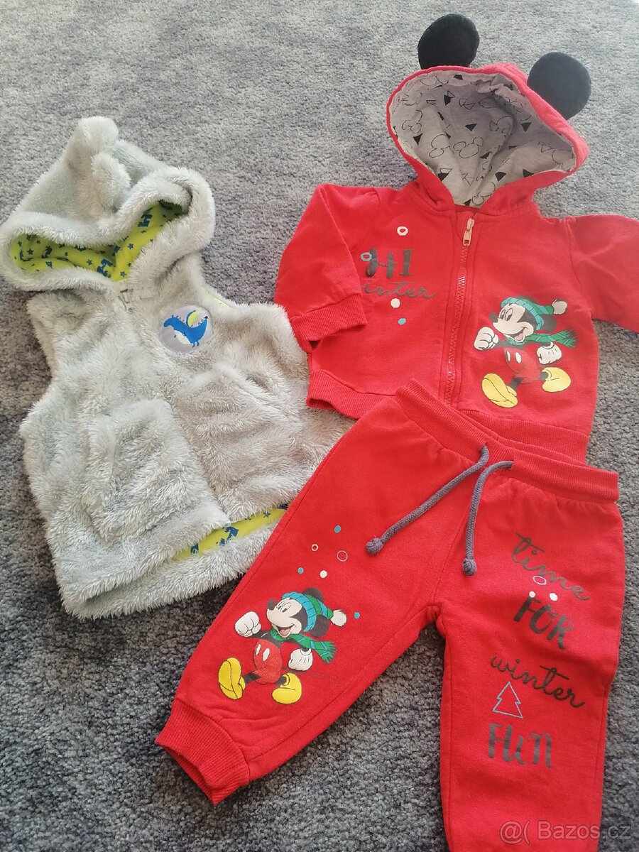 Chlapecký komplet 6-12m - 2