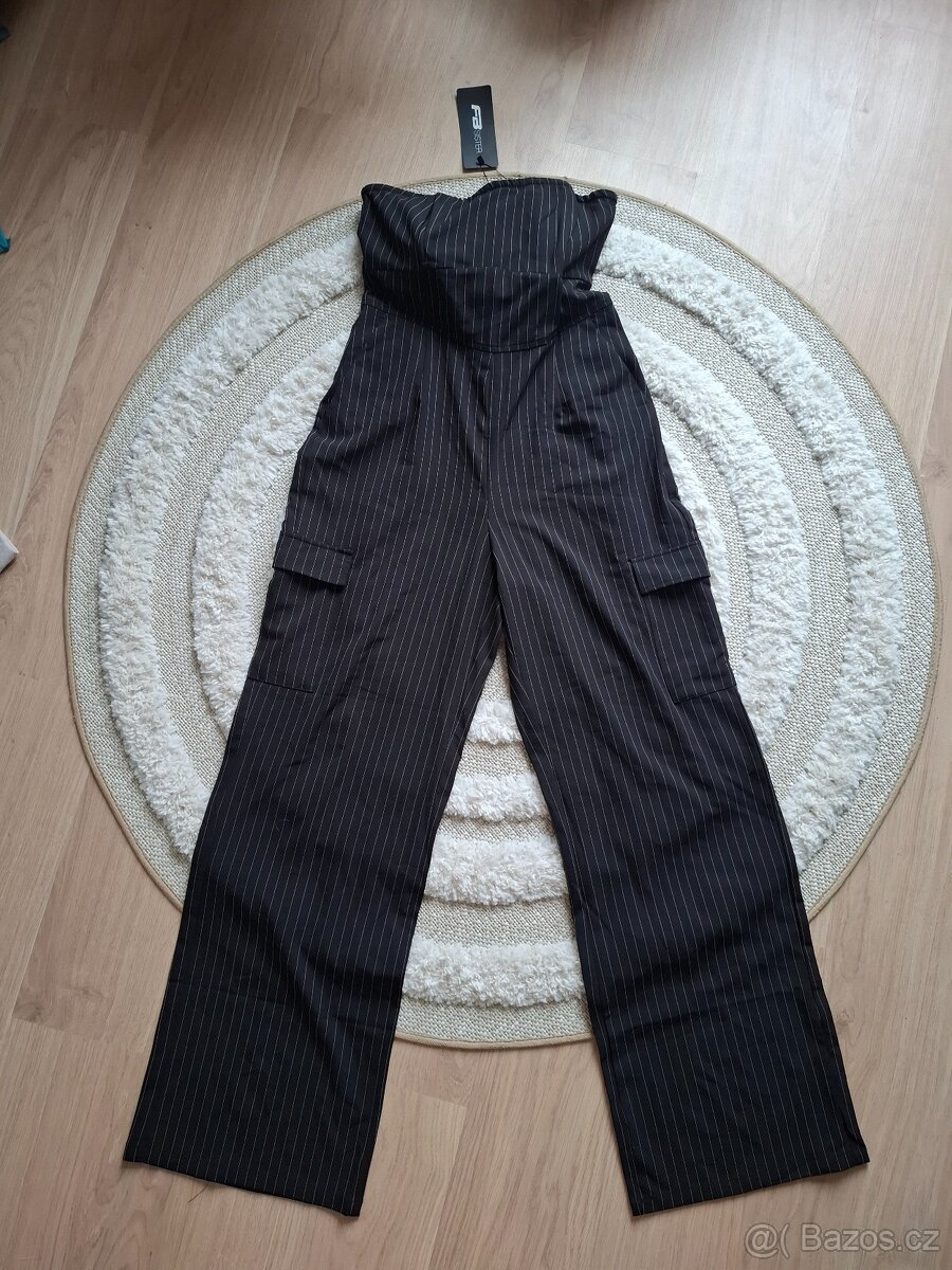 Černý overal bez ramínek NY - 2