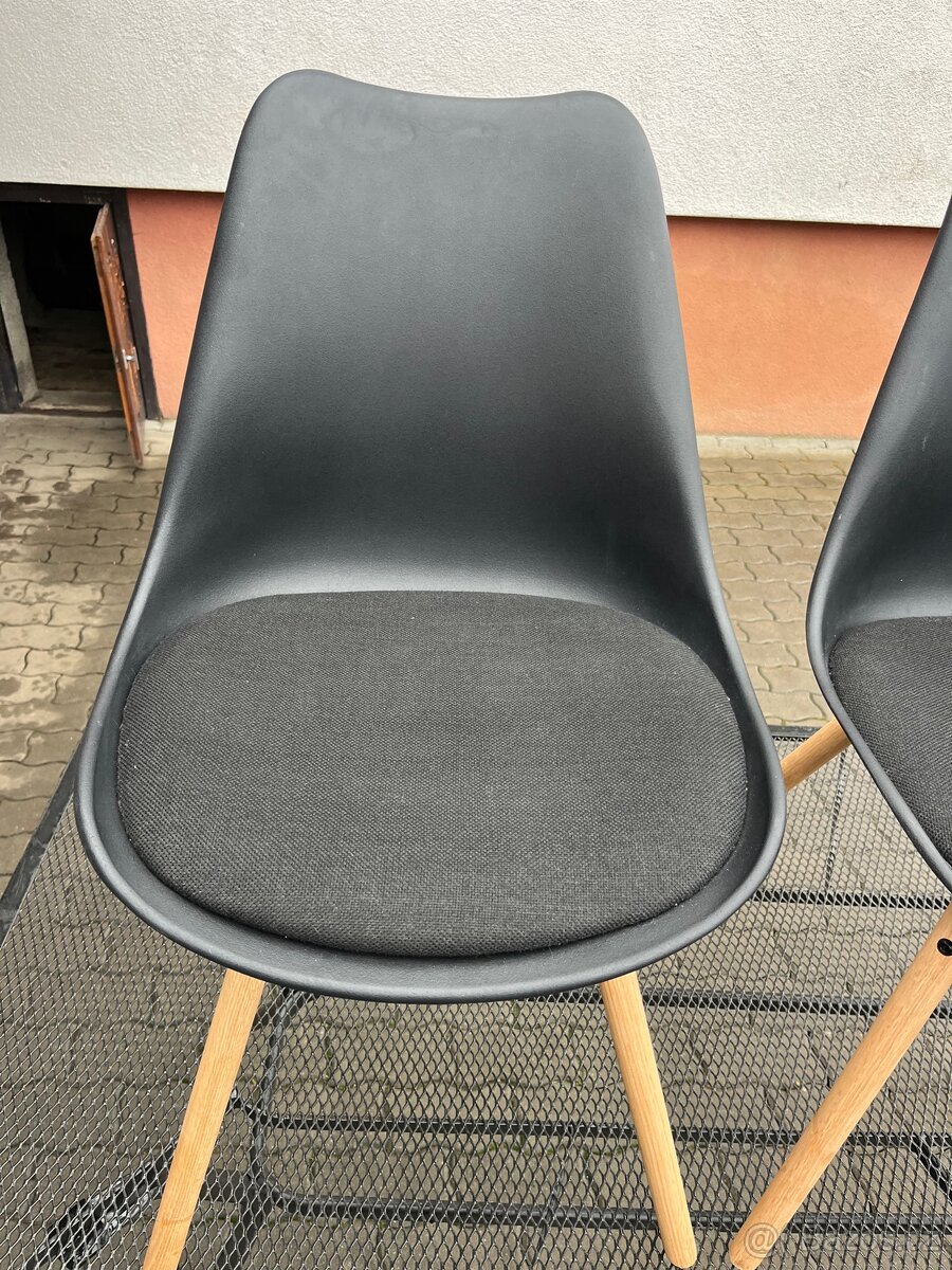 Jidelní židle - 2