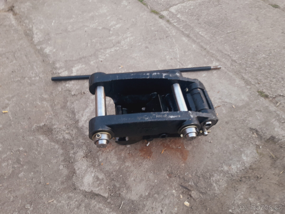 rychloupínač určený JCB 3CX , 4CX , 5cx - 2