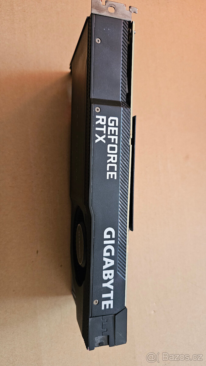 GIGABYTE GeForce RTX 3080 Turbo, 10GB GDDR6X - 2