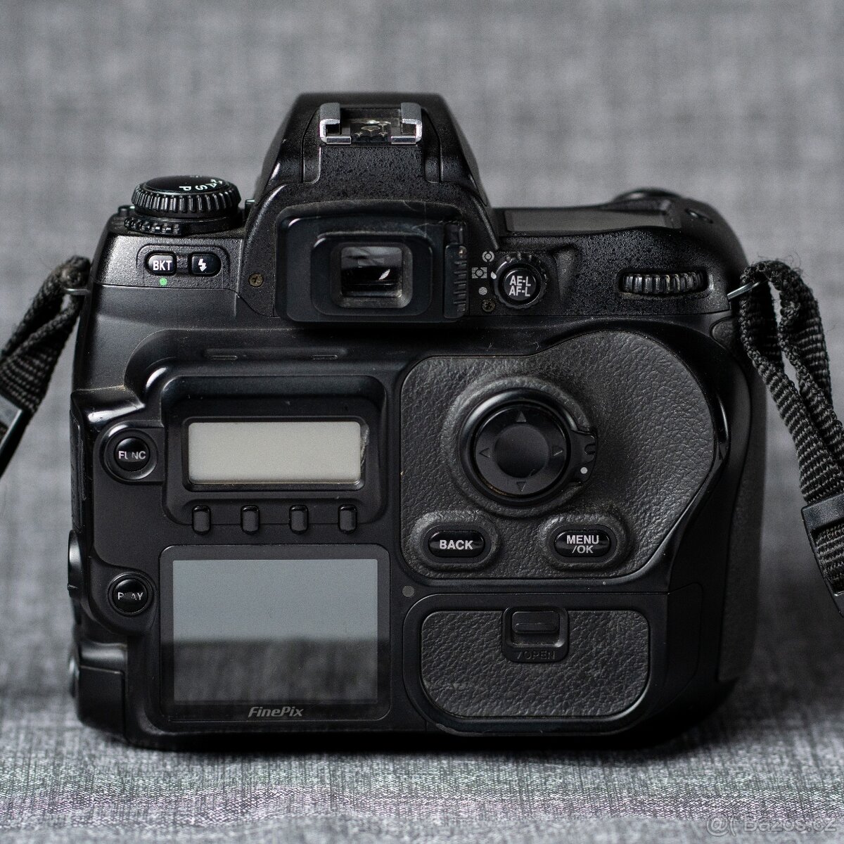 Fujifilm FinePix S3 Pro - 2