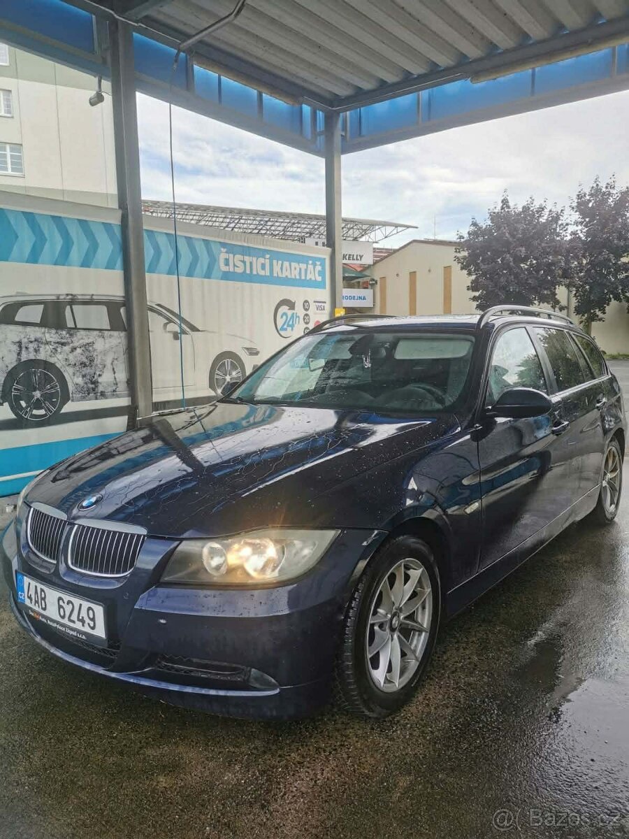Bmw e91 320i - 2